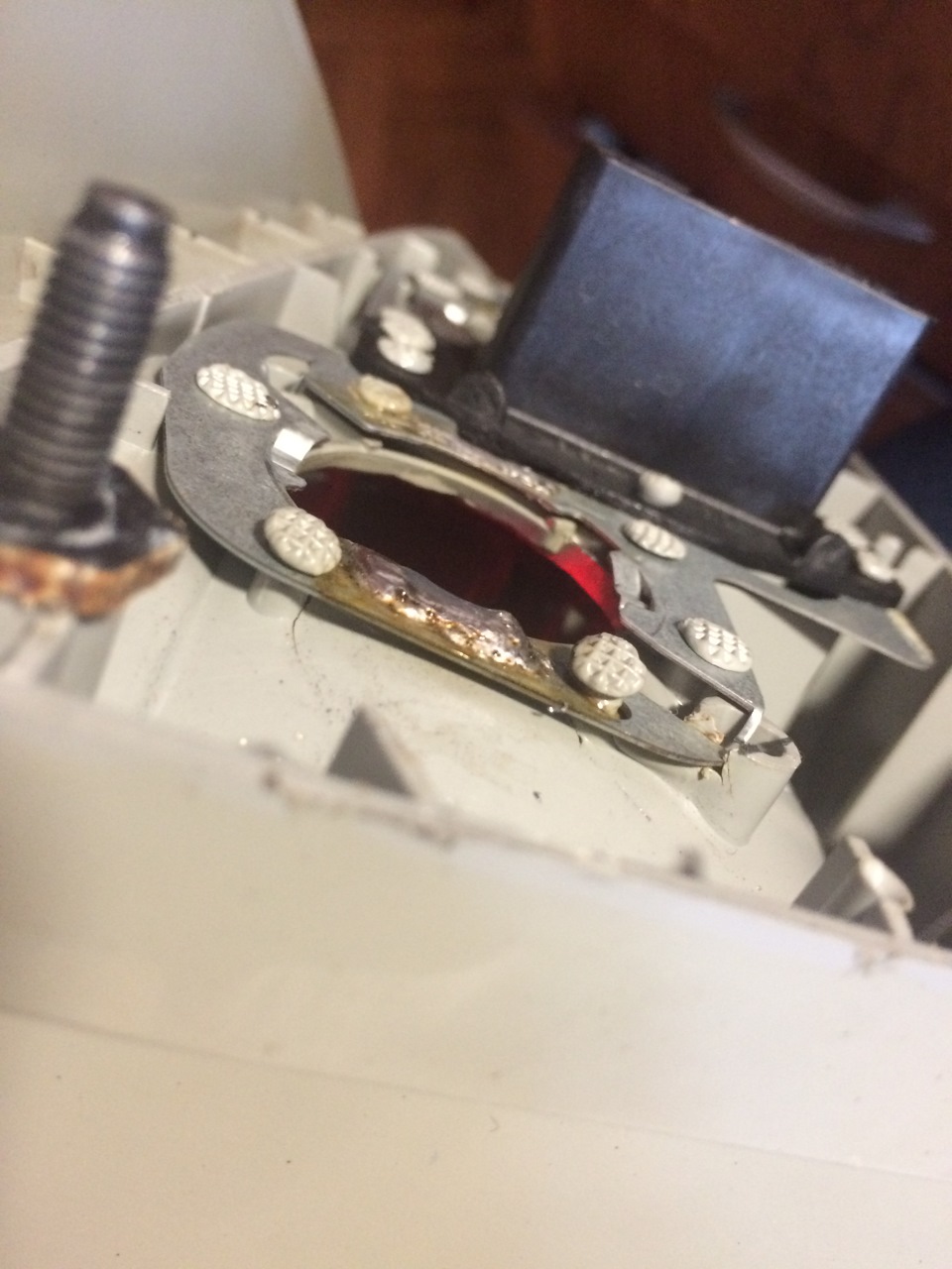 Колхоз или надоело CHECK TAIL LIGHTS, CHECK BRAKE LIGHTS… — BMW X5 (E53