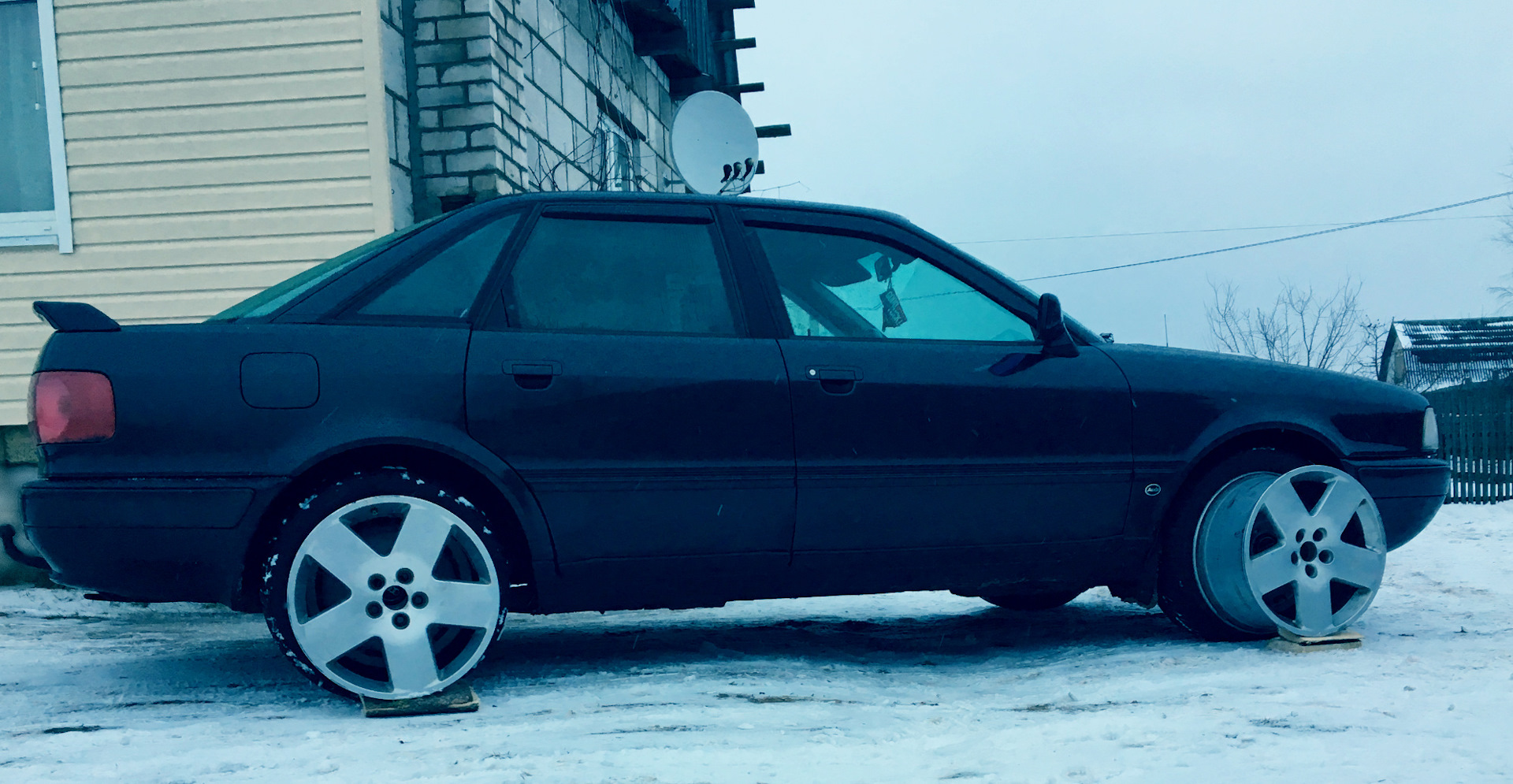 4 б 4 7 б 2. Audi 80 b4 r18.