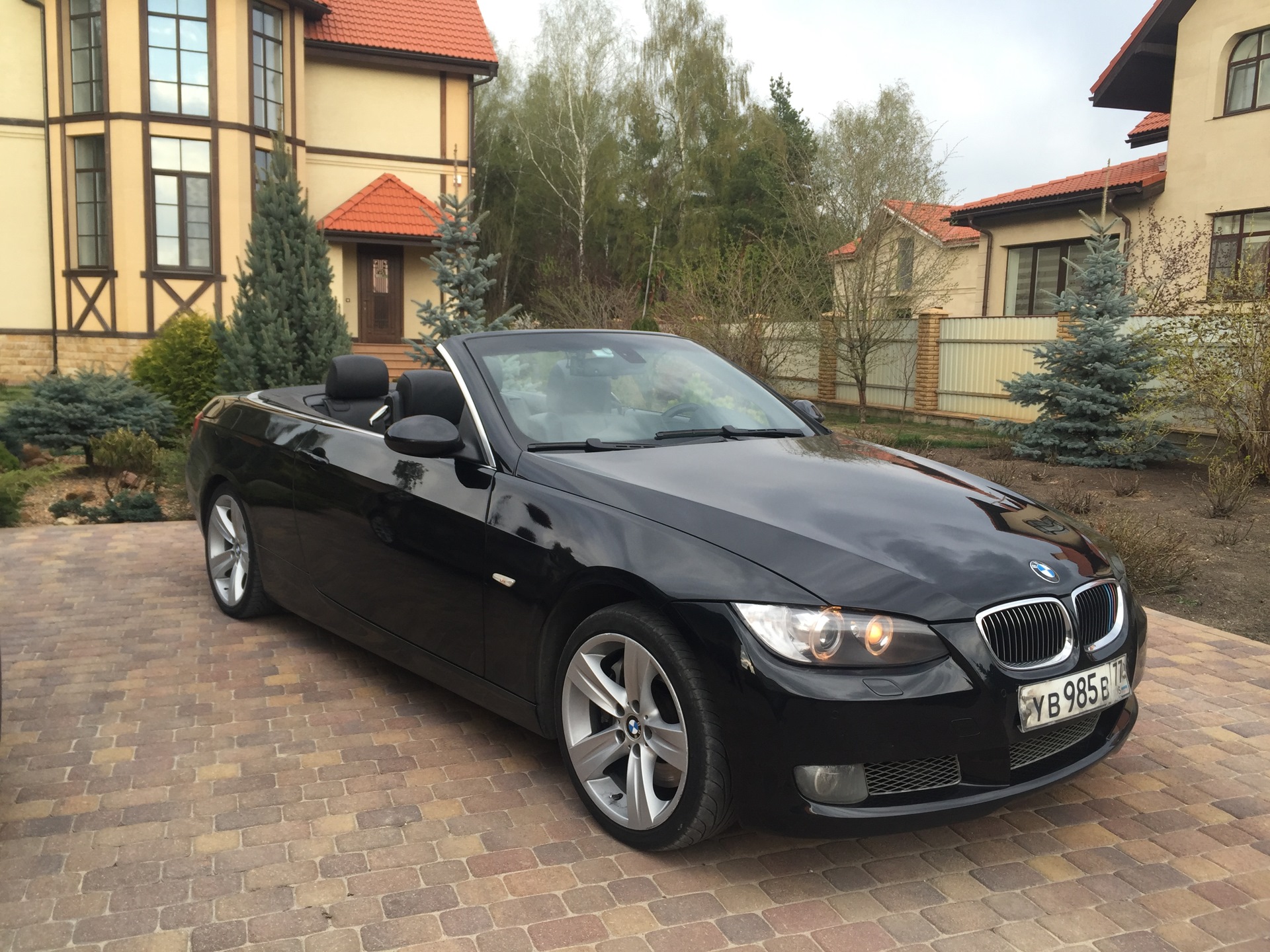 Продам бмв. BMW e93 черная. БМВ е90 кабриолет. BMW 3 Series Cabriolet. Черный кабриолет BMW 3.