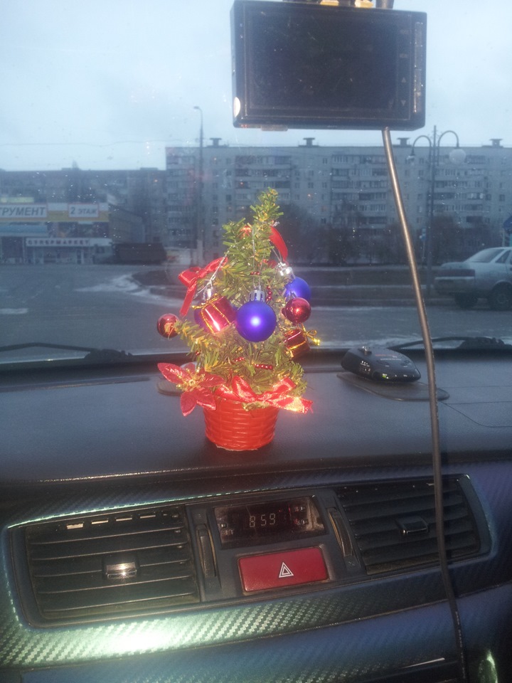 Елочка — Mitsubishi Lancer IX, 2 л, 2006 года | просто так | DRIVE2