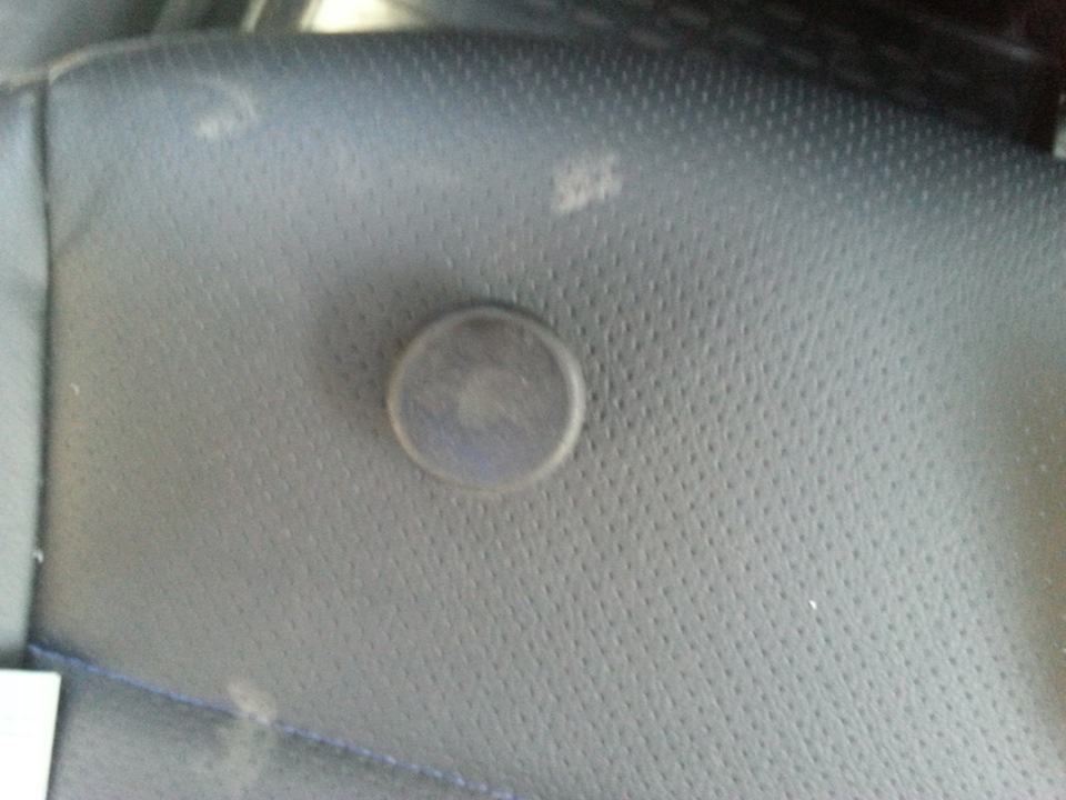 Заглушки от тазика в подкапотном пространстве) — KIA Rio (3G), 1,4 л ...