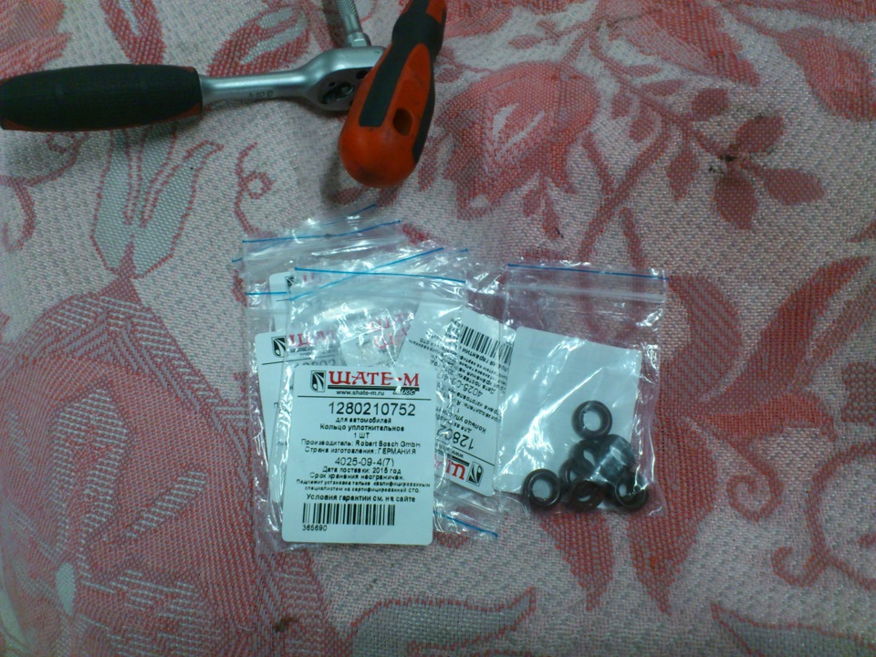 Замена колечек на форсунках — Mercedes-Benz C-class (W202), 1,8 л, 2000 ...