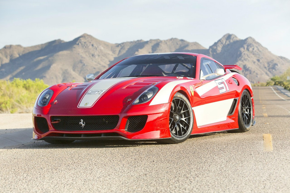 Машина Ferrari 599 XX