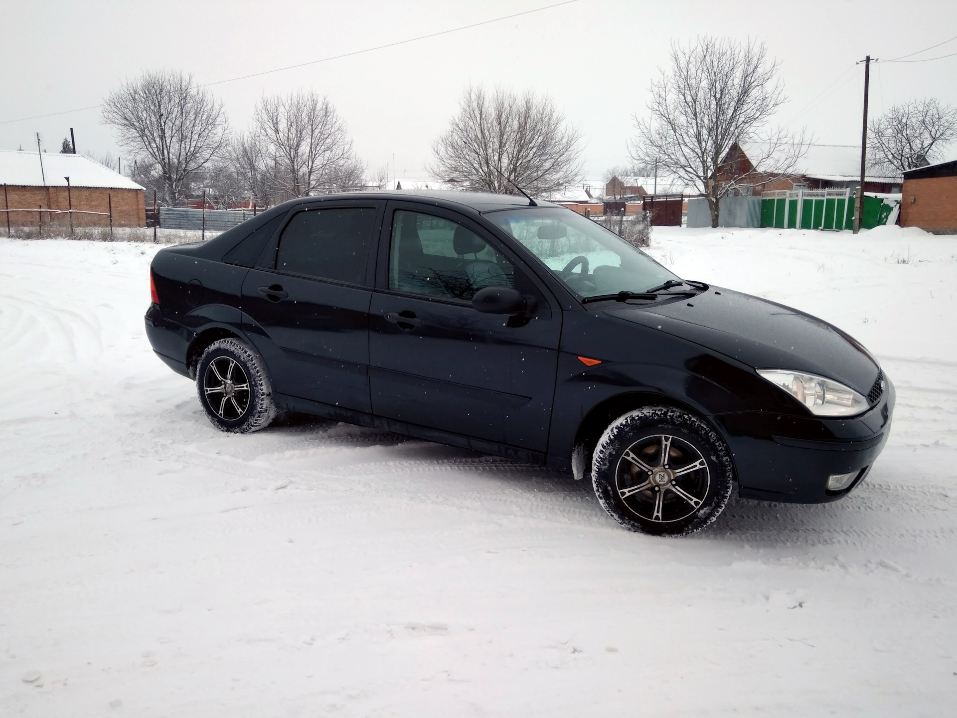 Всем привет, может кто подскажет куда копать — Ford Focus I Sedan, 1,8 л,  2003 года | наблюдение | DRIVE2