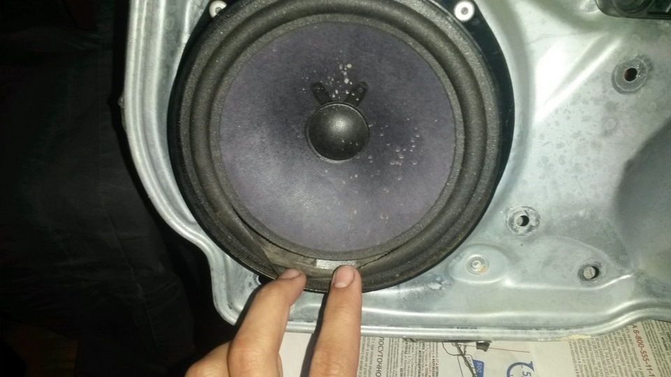 Порвался тросик стеклоподъемника — Volkswagen Passat B5, 1,6 л, 1998 ...