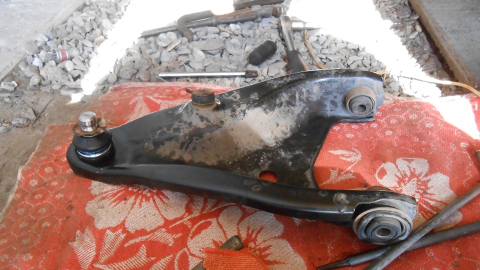 Замена шаровой и пыльника гранаты логан — DRIVE2