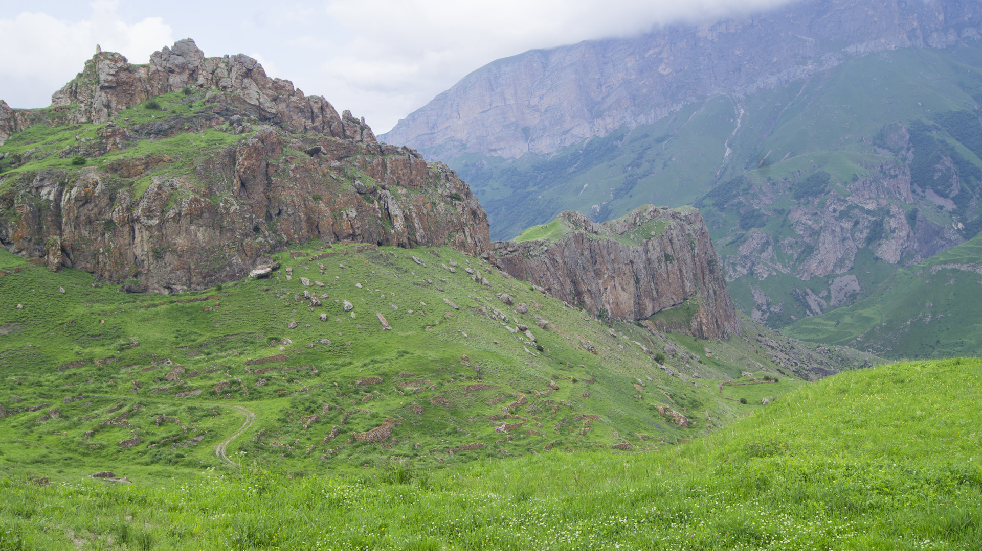 Чегем 1 и 2. Село Карасу Кабардино Балкария. Нижний Чегем Кабардино-Балкария. КБР Чегем 2. Хабаз КБР.