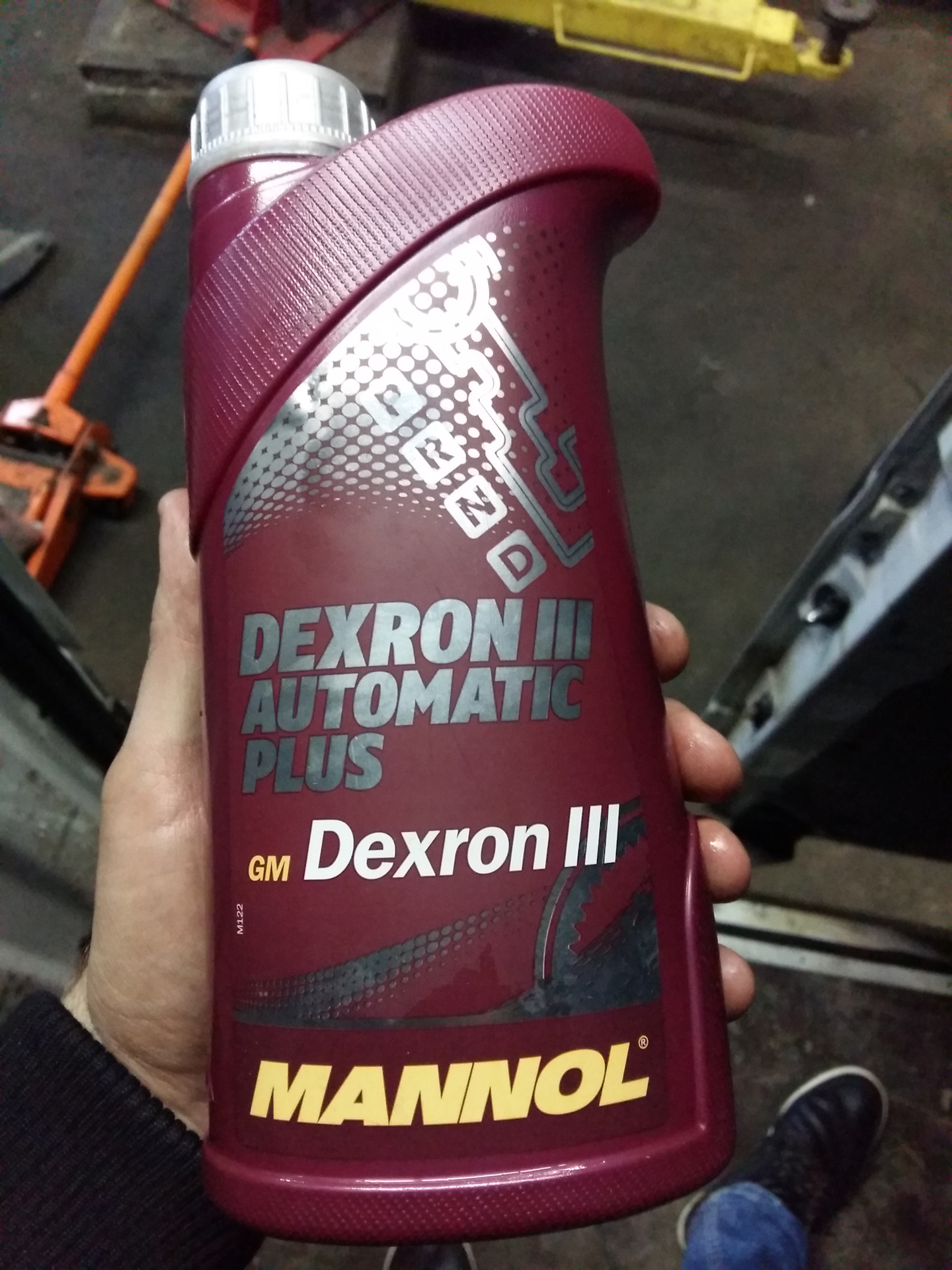 Декстрон 2 в гур. Жидкость ГУР Dexron 3. ATF Dexron 3 для гидроусилителя. Декстрон 2 Манол в ГУР. Декстрон 3 для ГУРА Манол.