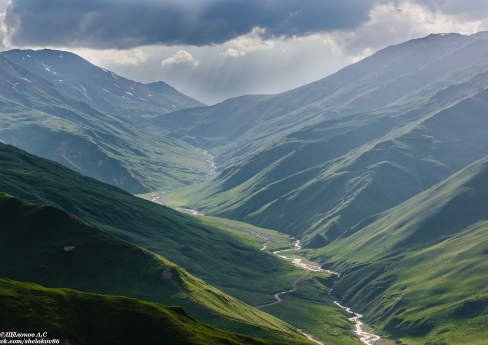 Перевал шаукам на машине. Смотреть фото Перевал шаукам на машине. Смотреть картинку Перевал шаукам на машине. Картинка про Перевал шаукам на машине. Фото Перевал шаукам на машине