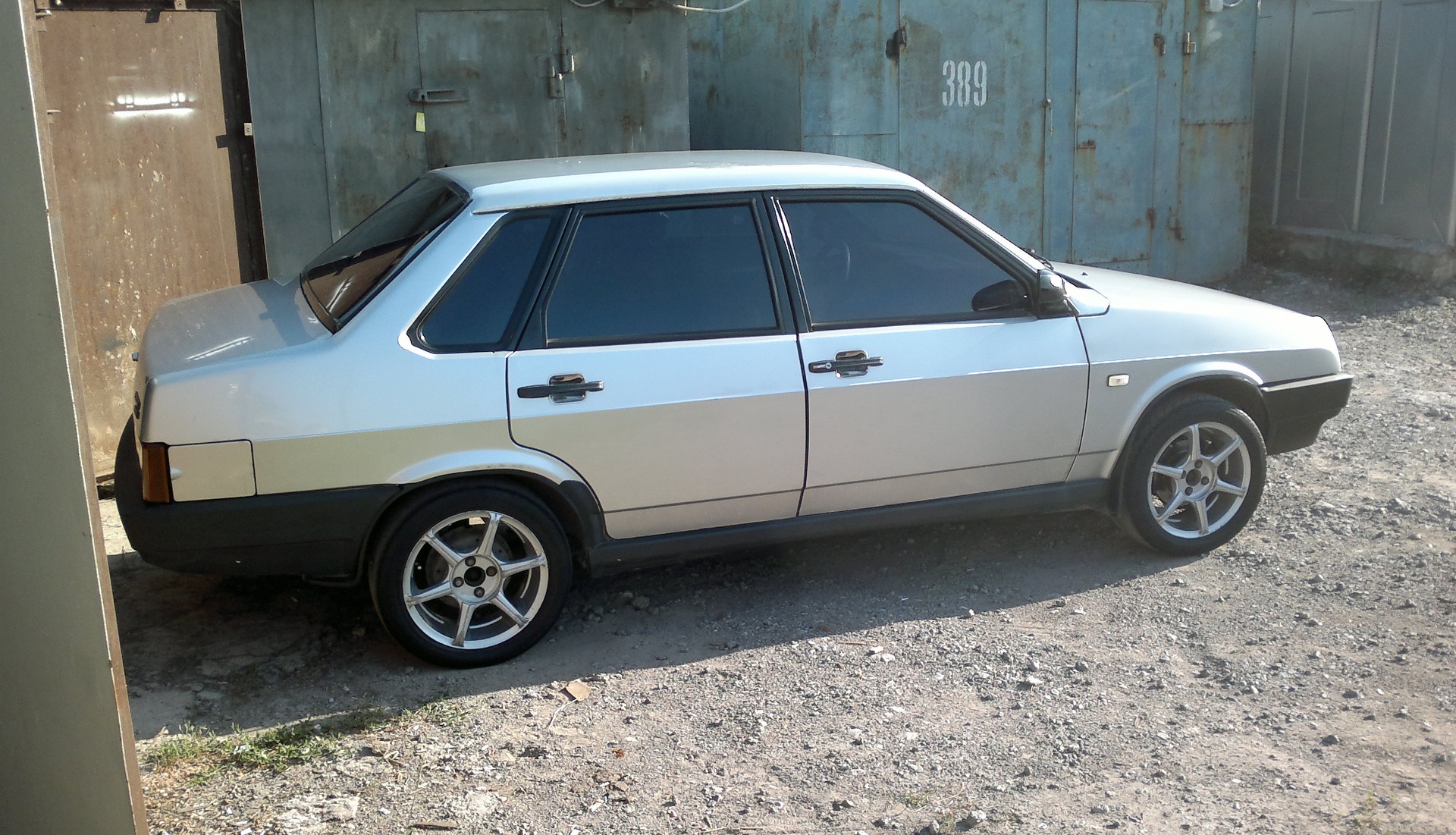 195/50 R15 — Lada 2106, 1,3 л, 1987 года | колёсные диски | DRIVE2