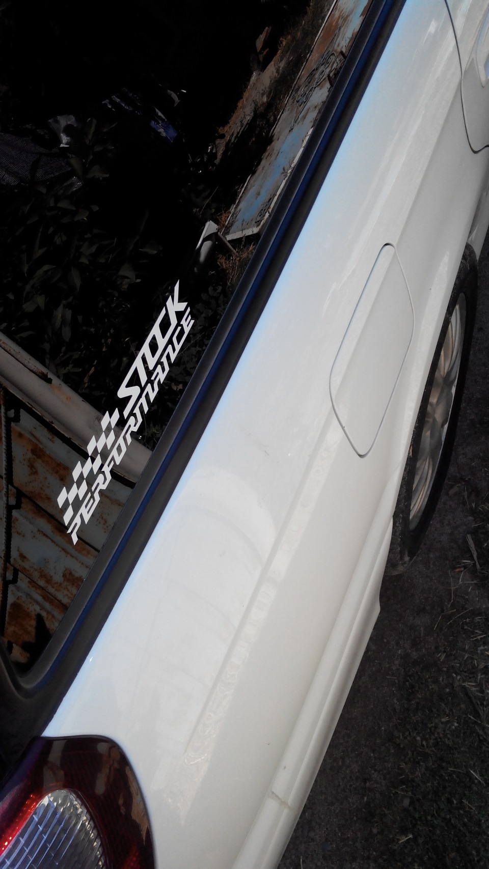 наклейка — Subaru Legacy (BE/BH/BT), 2 л, 2003 года | аксессуары | DRIVE2
