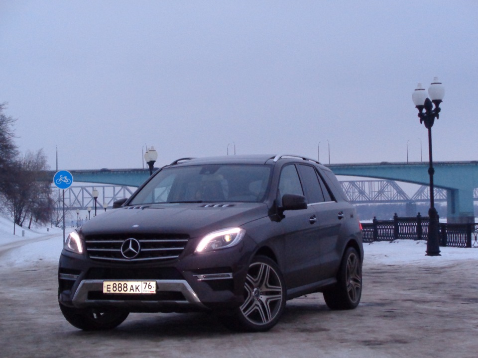 Supplemental Restraint System — MercedesBenz M Class (W166), 3,5 л