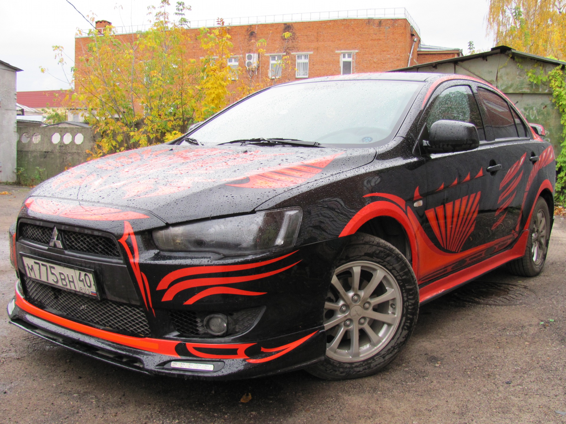 Mitsubishi Lancer 10 Кровавый винил