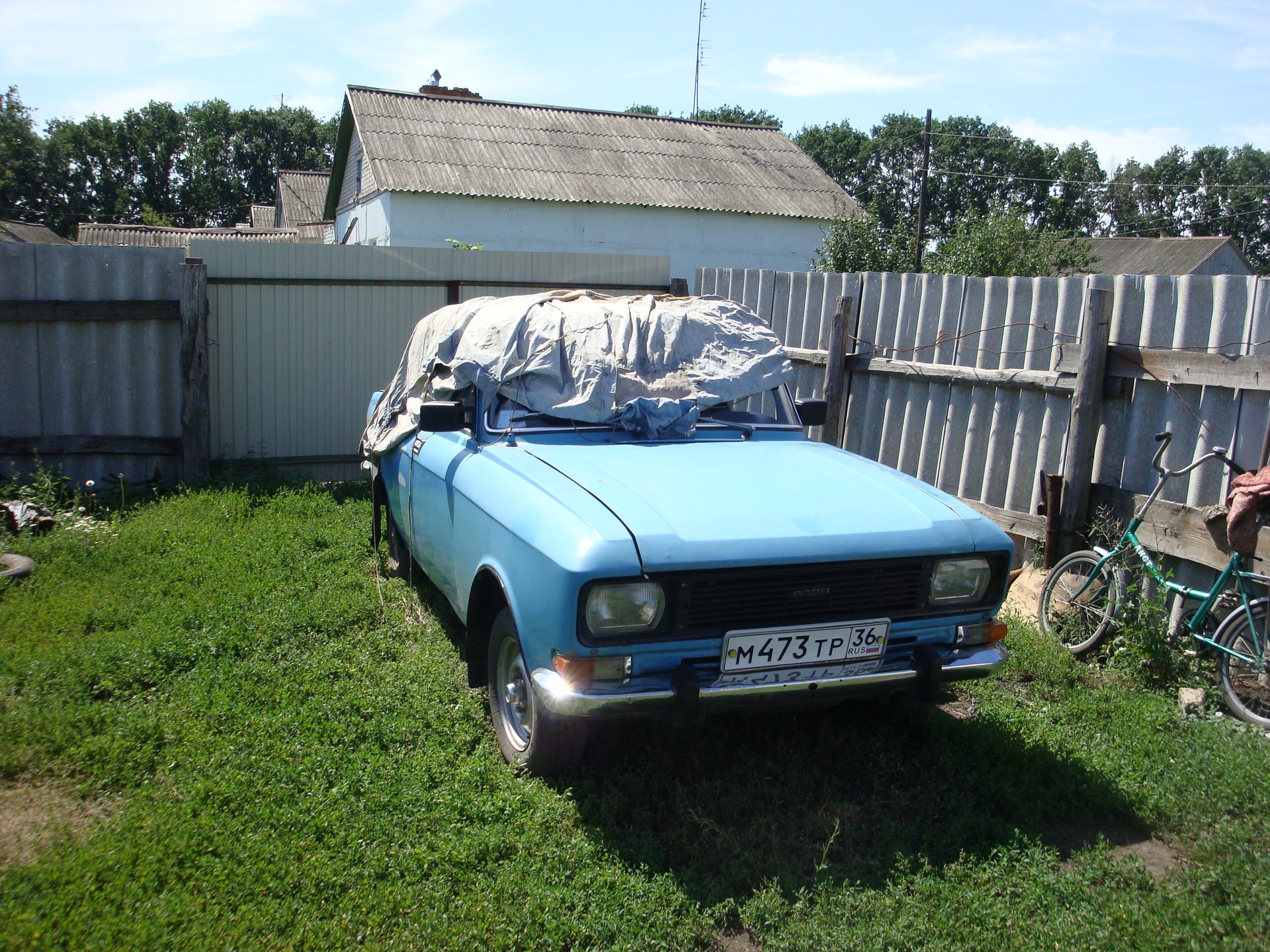 москвич жив. москвич 412 характеристики. москвич жив. гренни москвич в жизни. иж 412.