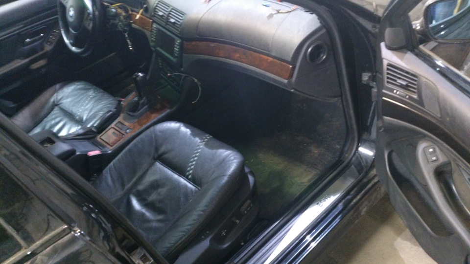 Фото в бортжурнале Alpina B10 (E39)