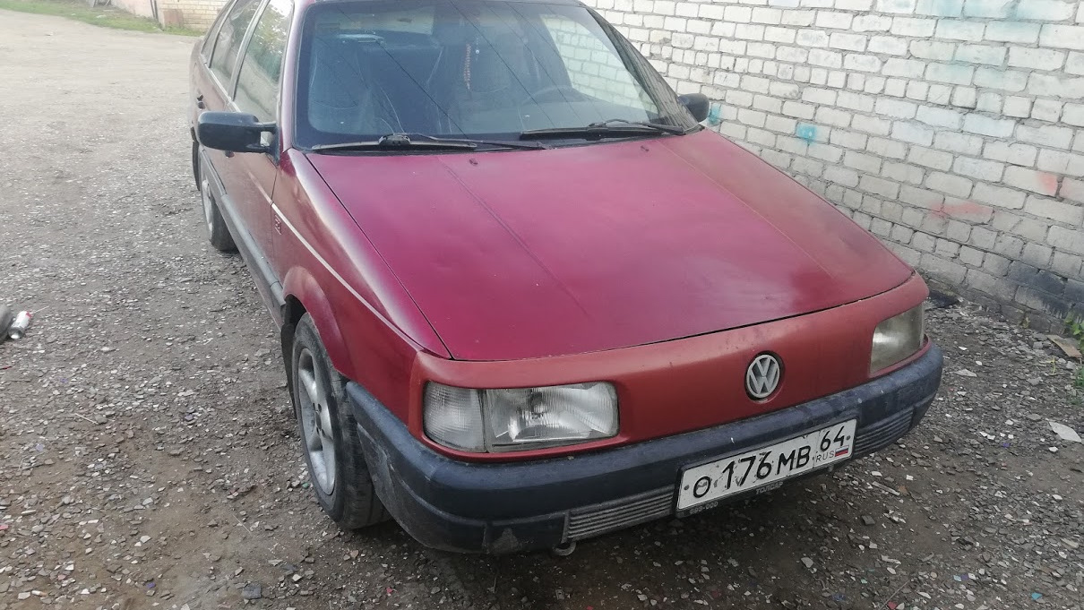 Volkswagen Passat B3 1.8 бензиновый 1991 | Старый 