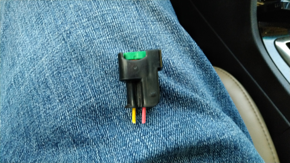 Фишка на бензиновую форсунку — Hyundai Grandeur (HG), 3 л, 2013 года ...