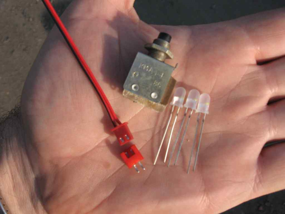 Подсветка бардачка — Nissan Pathfinder (2G), 2,7 л, 1996 года | тюнинг ...