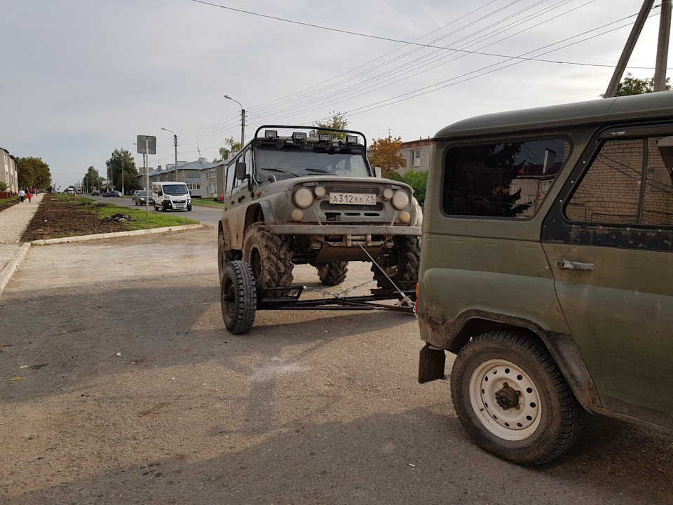 Жесткая сцепка или как нынче ездить за грибами — УАЗ 31519, 2,5 л, 1997 ...