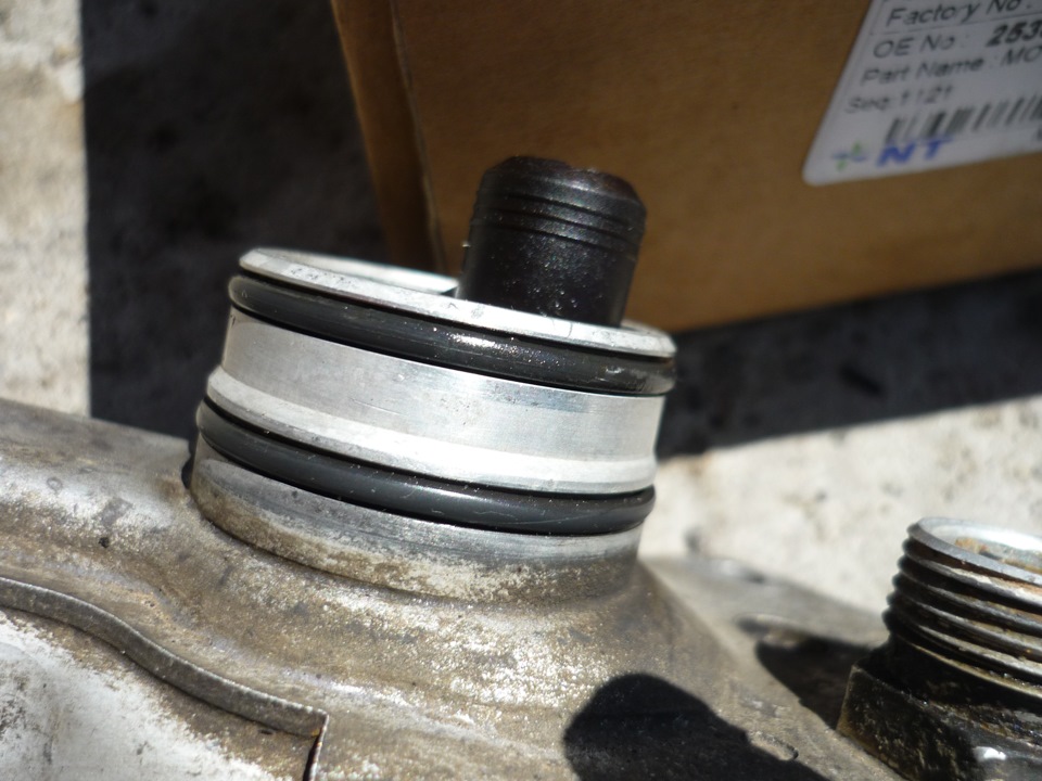 Новые кольца установлены — BMW 5 series (E34)