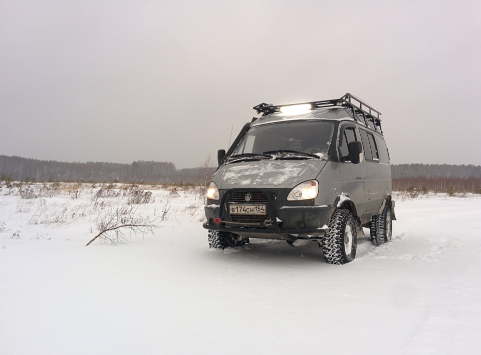 Соболь 4х4 фото. Соболь 4wd. ГАЗ Соболь 4х4 зимой. Соболь Баргузин 4х4 экспедиционник. ГАЗ Соболь 2217 вездеход.