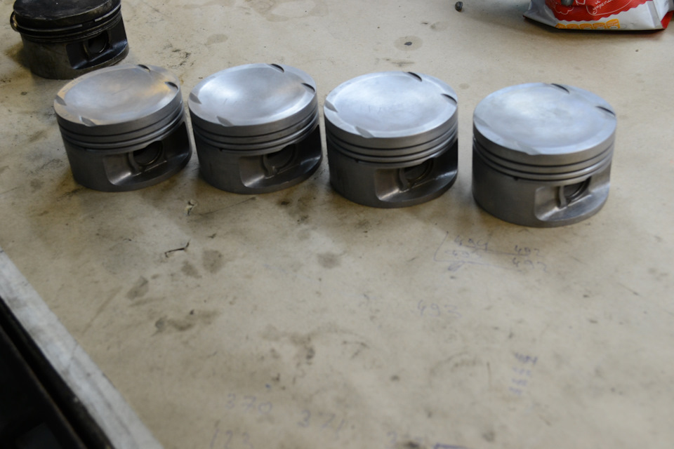 Кольца поршневые ваз 2110. Поршни 3s fe 0. Поршневые кольца 3s fe corona. Поршень в1 722. Под ем поршня.