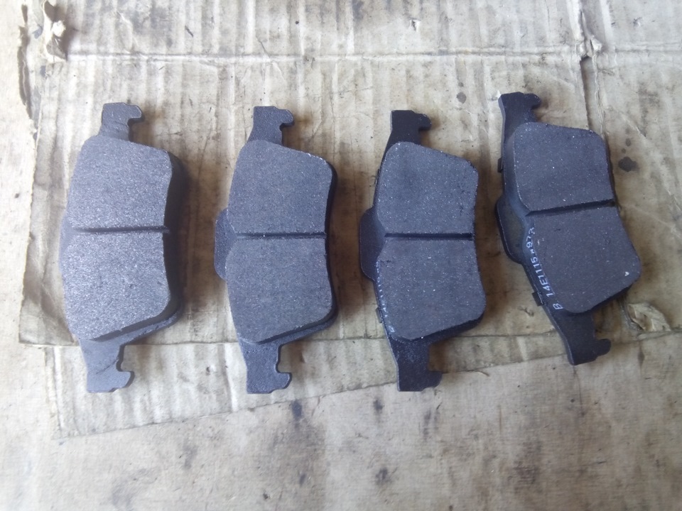 задние колодки рено лагуна 1. тормозные колодки рено лагуна 1. тормозные колодки рено логан 2008. колодки тормозные передние рено сценик 2. колодки тормозные передние рено р9.