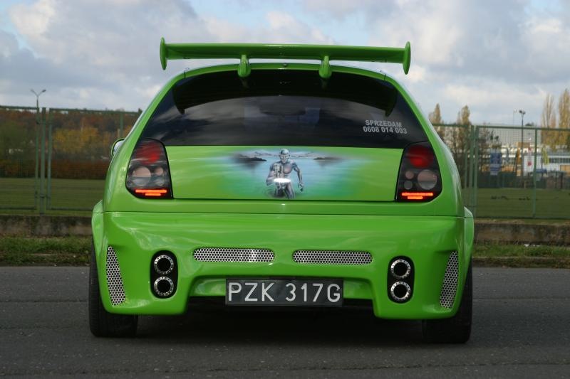 Mitsubishi Colt 5 stance