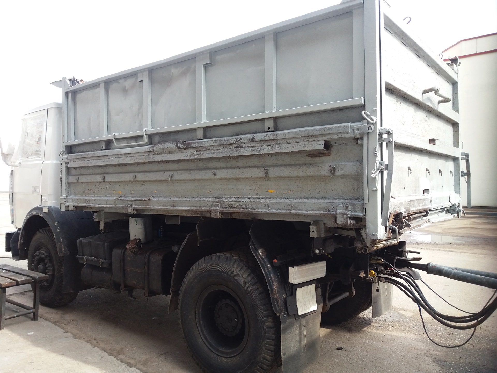 Маз 975800-2010. Борта маз. Маз 837810-042. Петли борта маз 4370. Борта на полуприцеп маз.