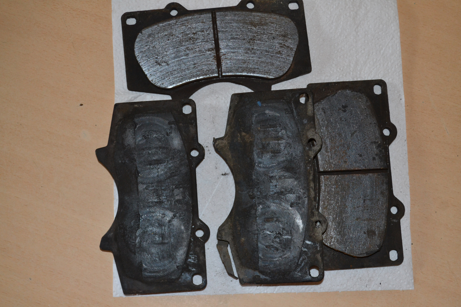 Тормозные колодки GIRLING 6133649 Pajero 4 отзыв по итогу пробега 50000 ...