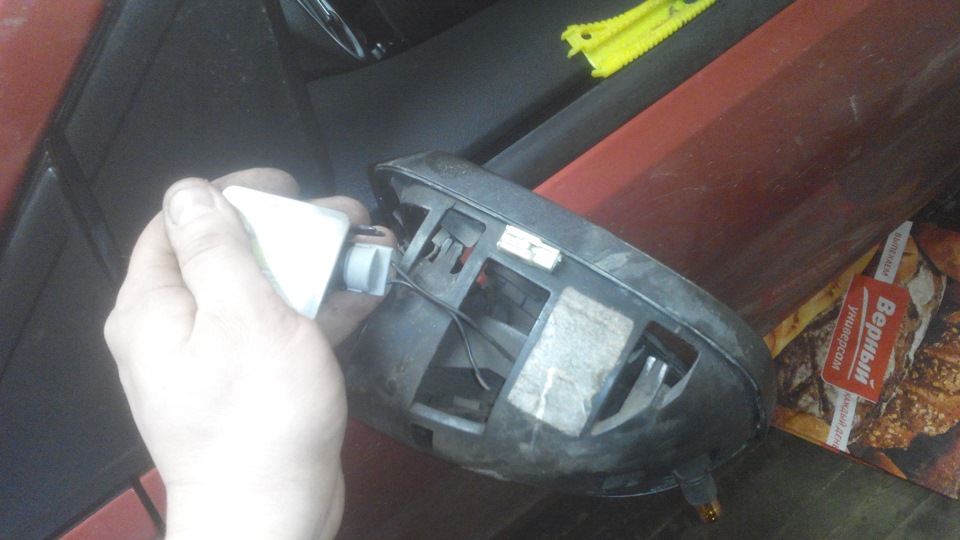 Подсветка околодверного пространства / ремонт — Ford Focus II Wagon, 2 ...