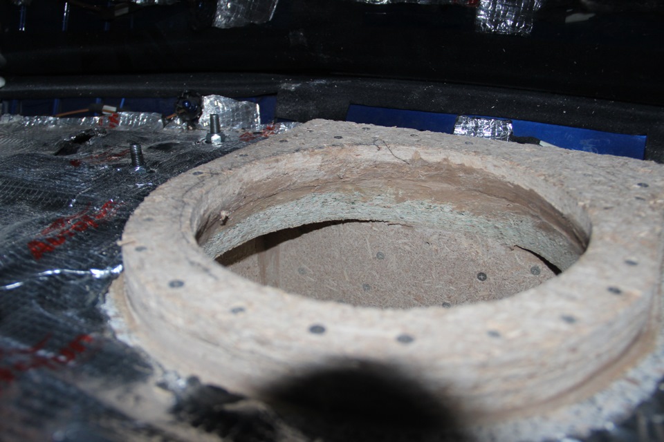 Саб в полке — Volkswagen Passat B5, 1,9 л, 2002 года | автозвук | DRIVE2