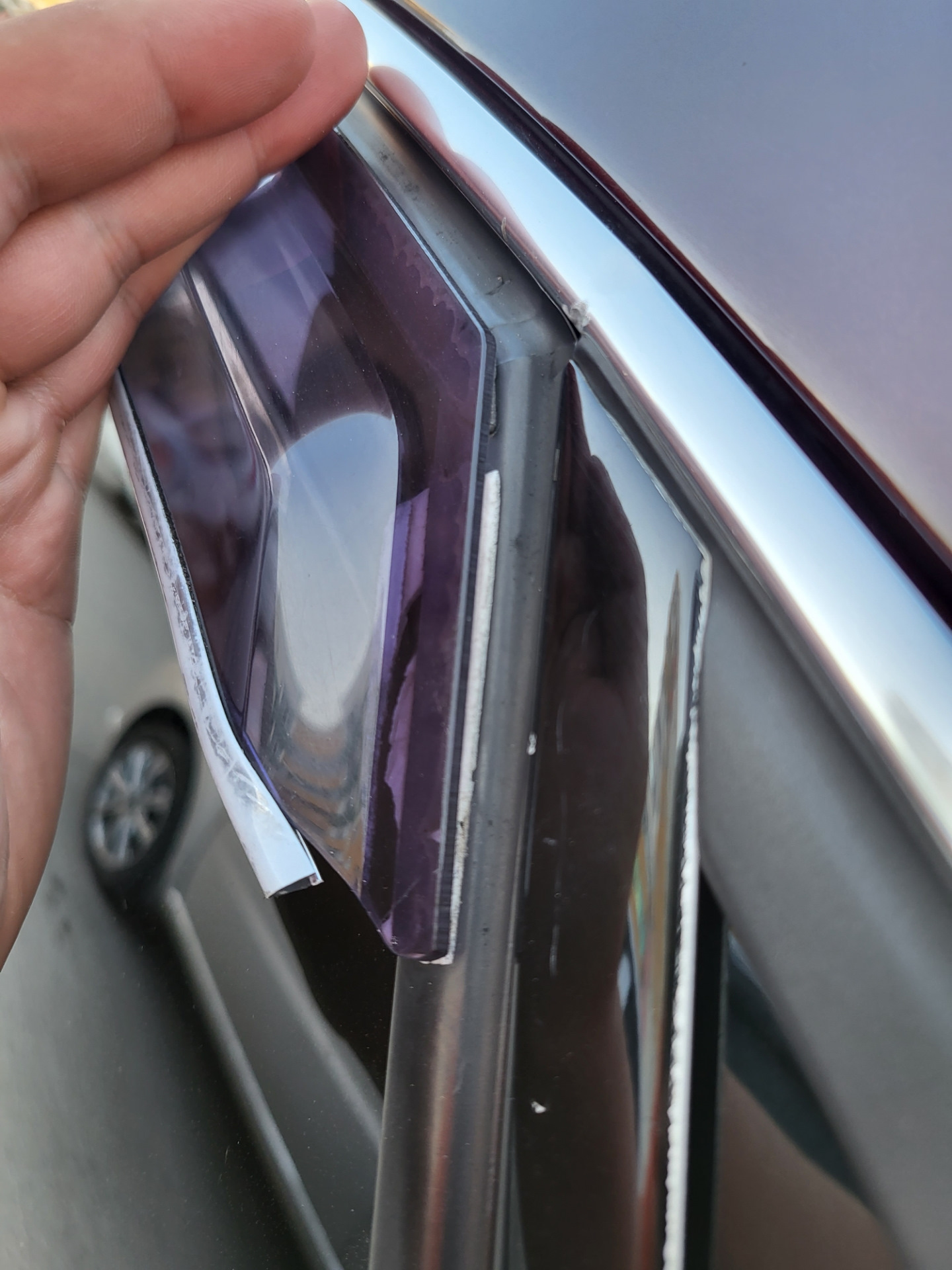 установка дефлектора. установка дефлектора. демонтаж дефлекторов. Subaru forester (sh) дефлекторы торпедо. дворники на боковых стеклах.