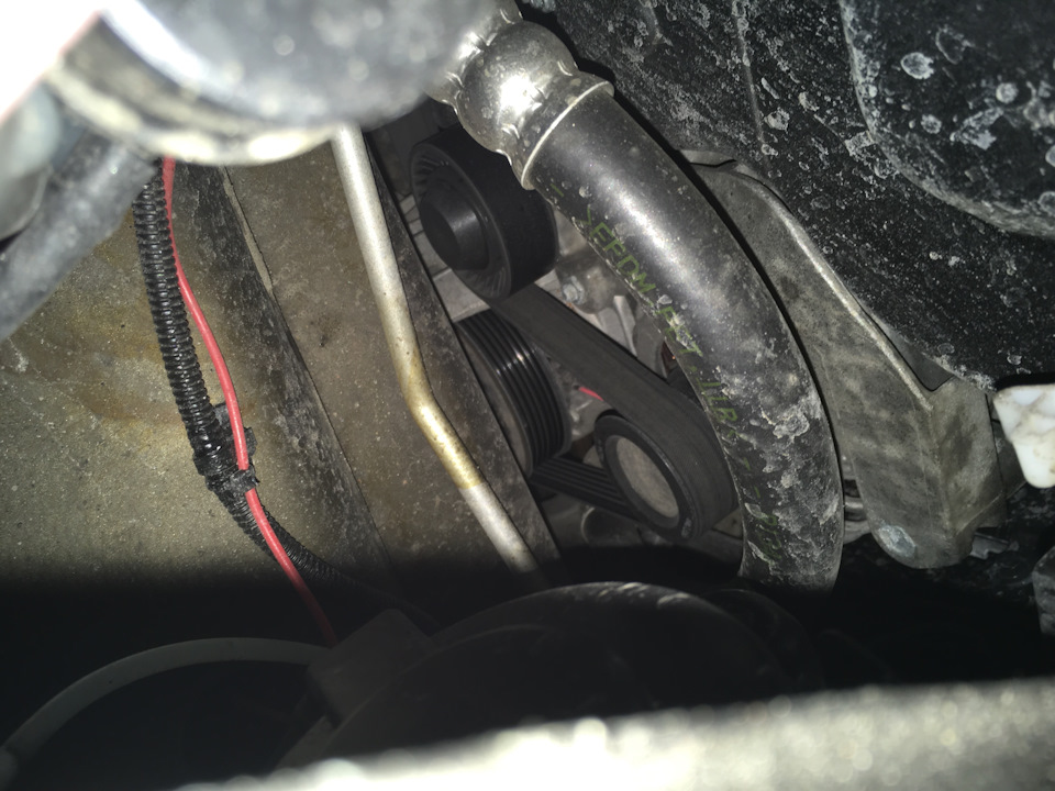 Натяжитель ремня генератора. — LADA Гранта, 1,6 л., 2016 года | своими ...