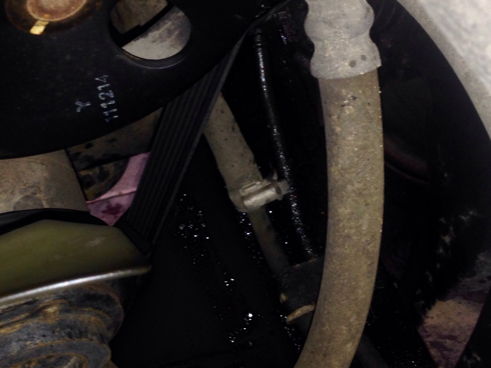 Потек шланг гура:( — SsangYong Kyron, 2 л, 2012 года | своими руками ...