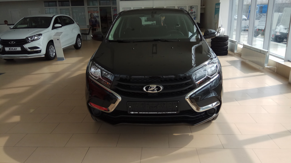 Lada XRAY Черныш