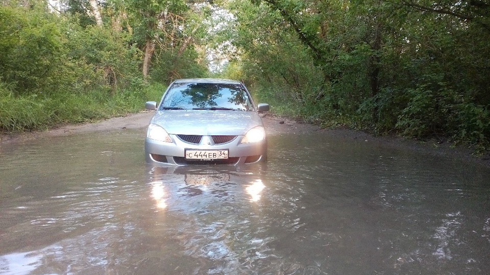 Mitsubishi Lancer IX 1.3 бензиновый 2004 | серебристая девяточка на DRIVE2
