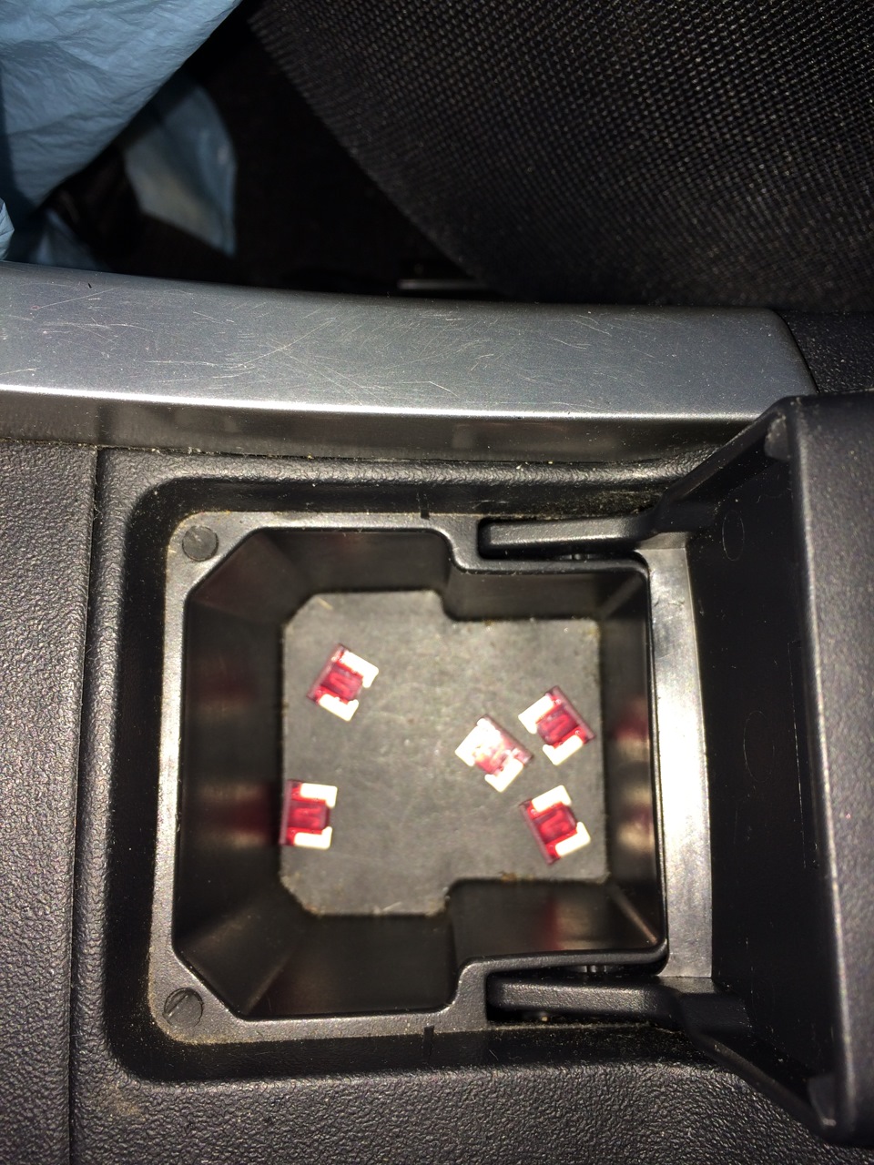 Замена лампочек…или ремонт автозапуска — Scion tC, 2,4 л., 2008 года ...