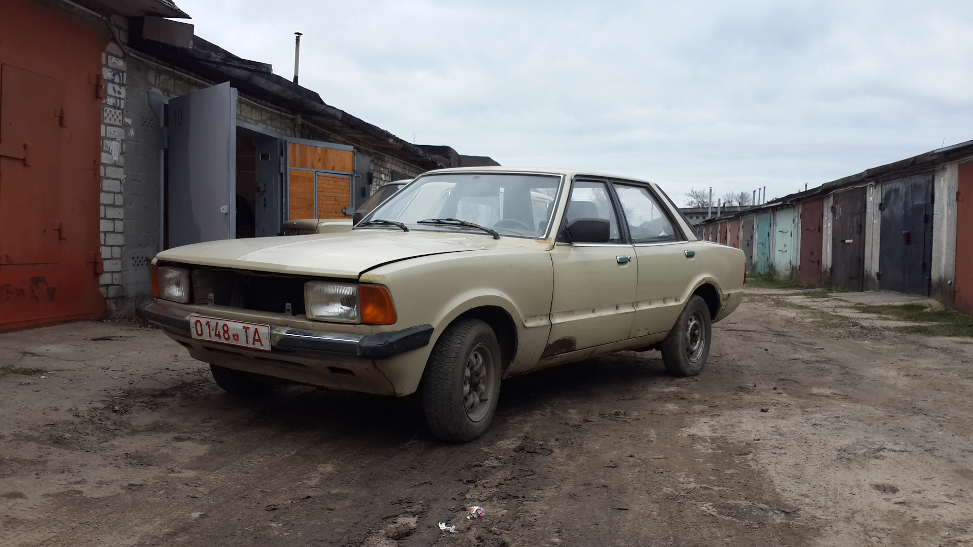 Продажа Ford Taunus TC3 1981 (бензин, МКПП) — с историей обслуживания —  DRIVE2.RU