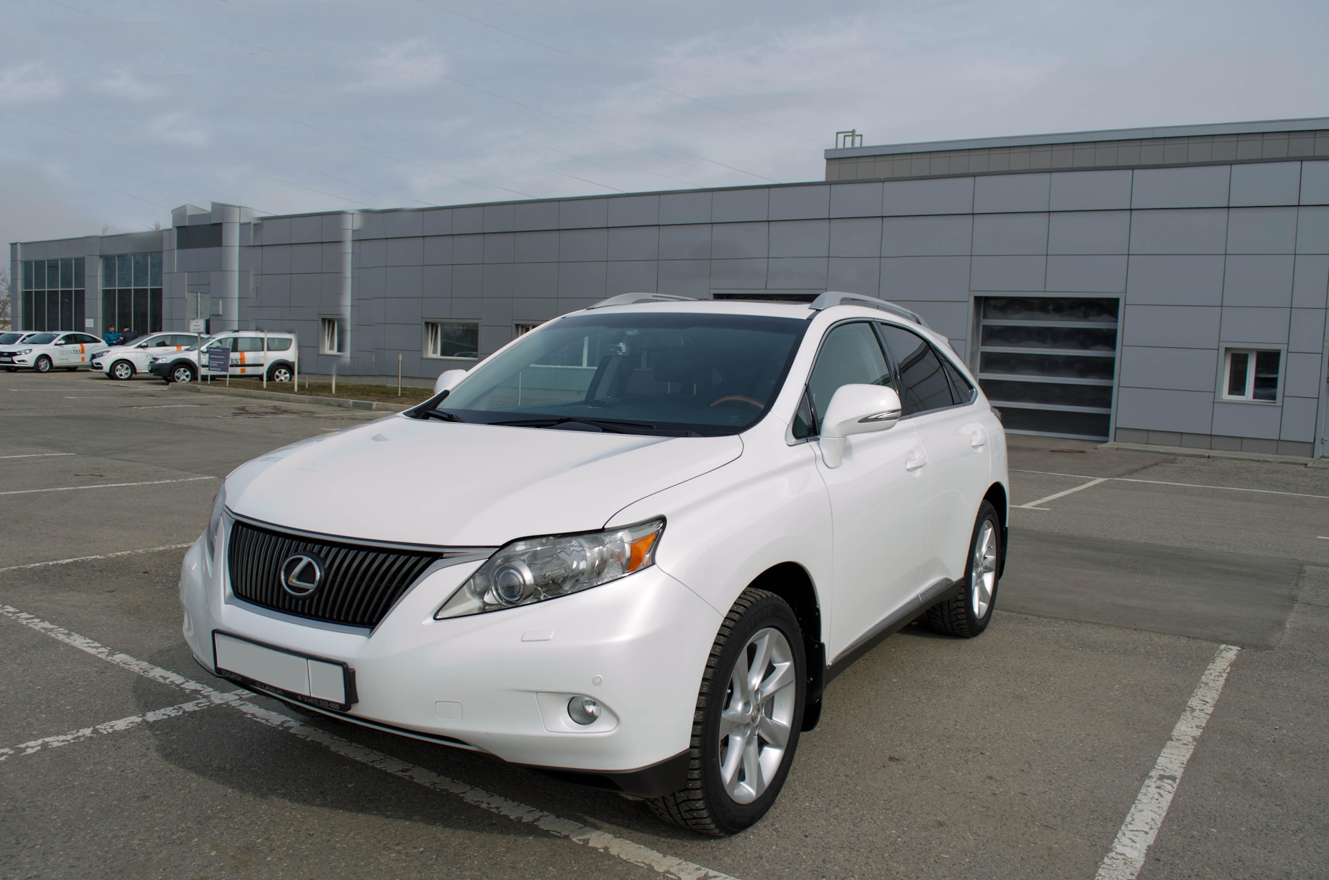 Rx4d. Lexus RX 2010. Lexus rx350 2010 белый. Лексус 350 белый.