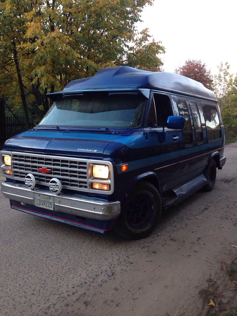 Chevrolet chevy van Globemaster