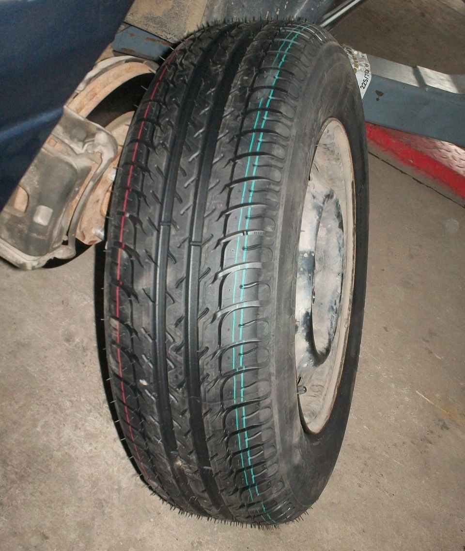 Toyo 185 70 r14