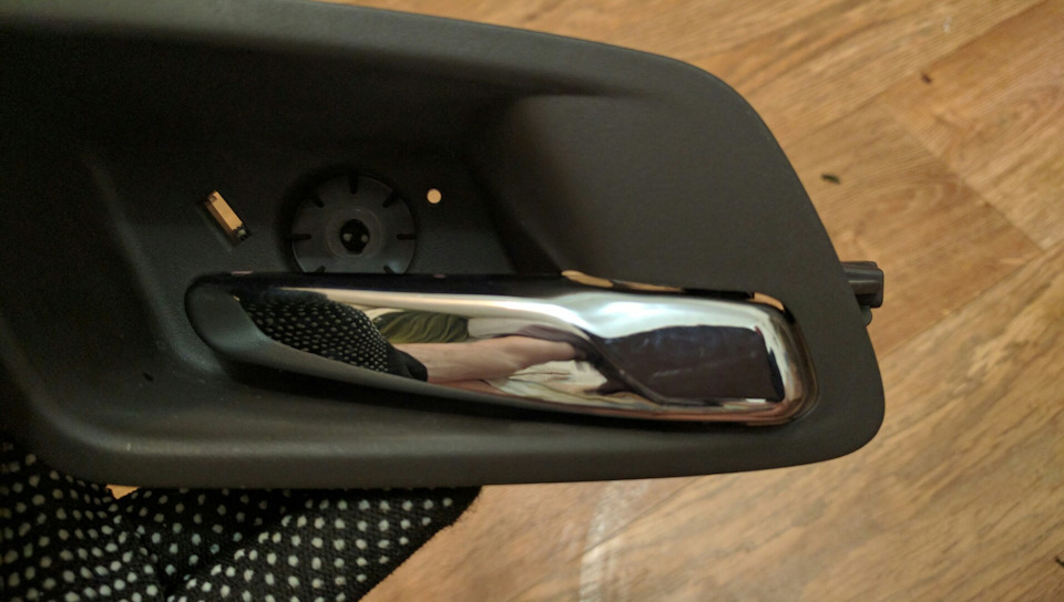 Ручки на месте. — Chevrolet Cobalt (2G)