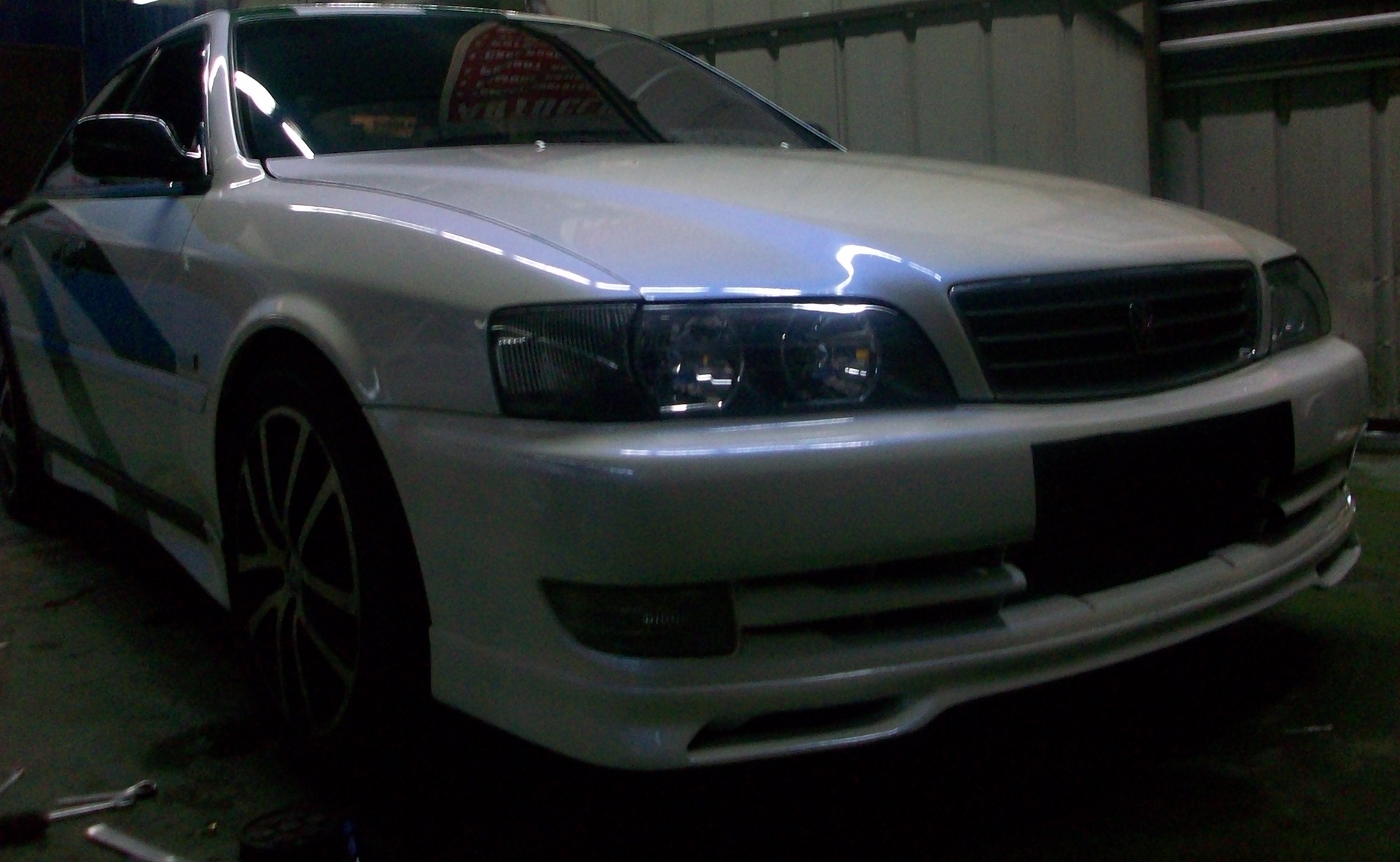 I did it Redheads succumbed  - Toyota Chaser 25L 1998