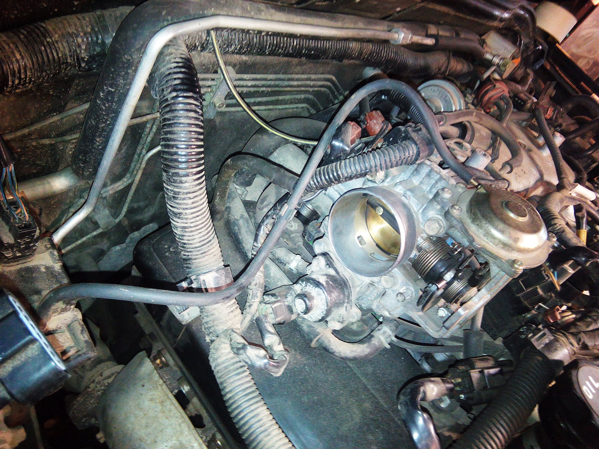 Монтеро спорт 6g72