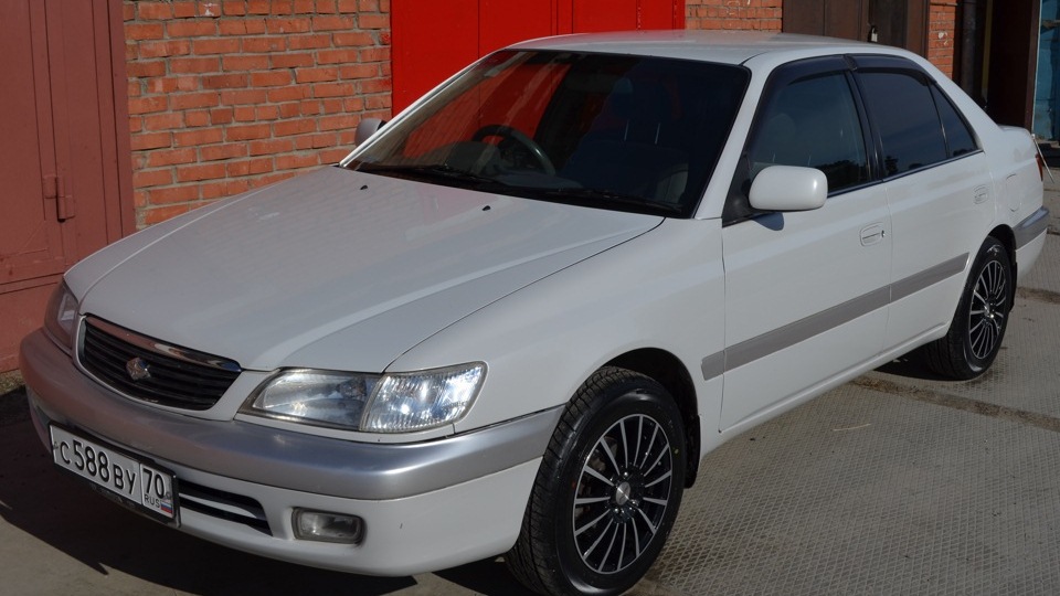 Toyota Premio 1998