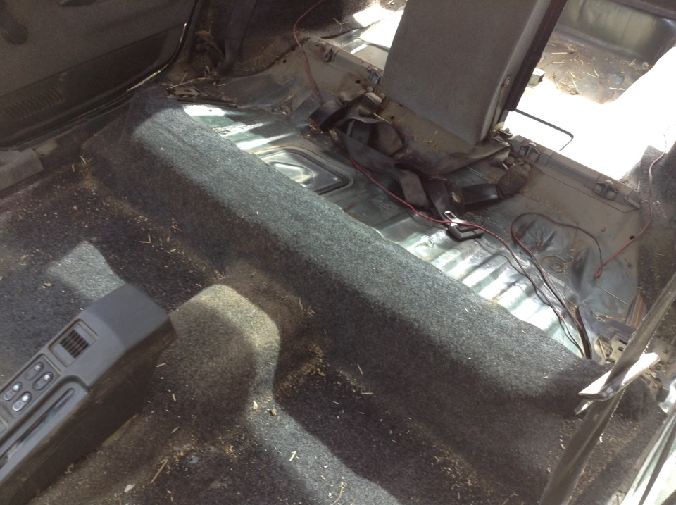 Пыль в салоне ваз. Пыль в салоне ваз. Ваз 2114 ништяки в салон. Пыль в салоне приора. Калина пыль в салоне.