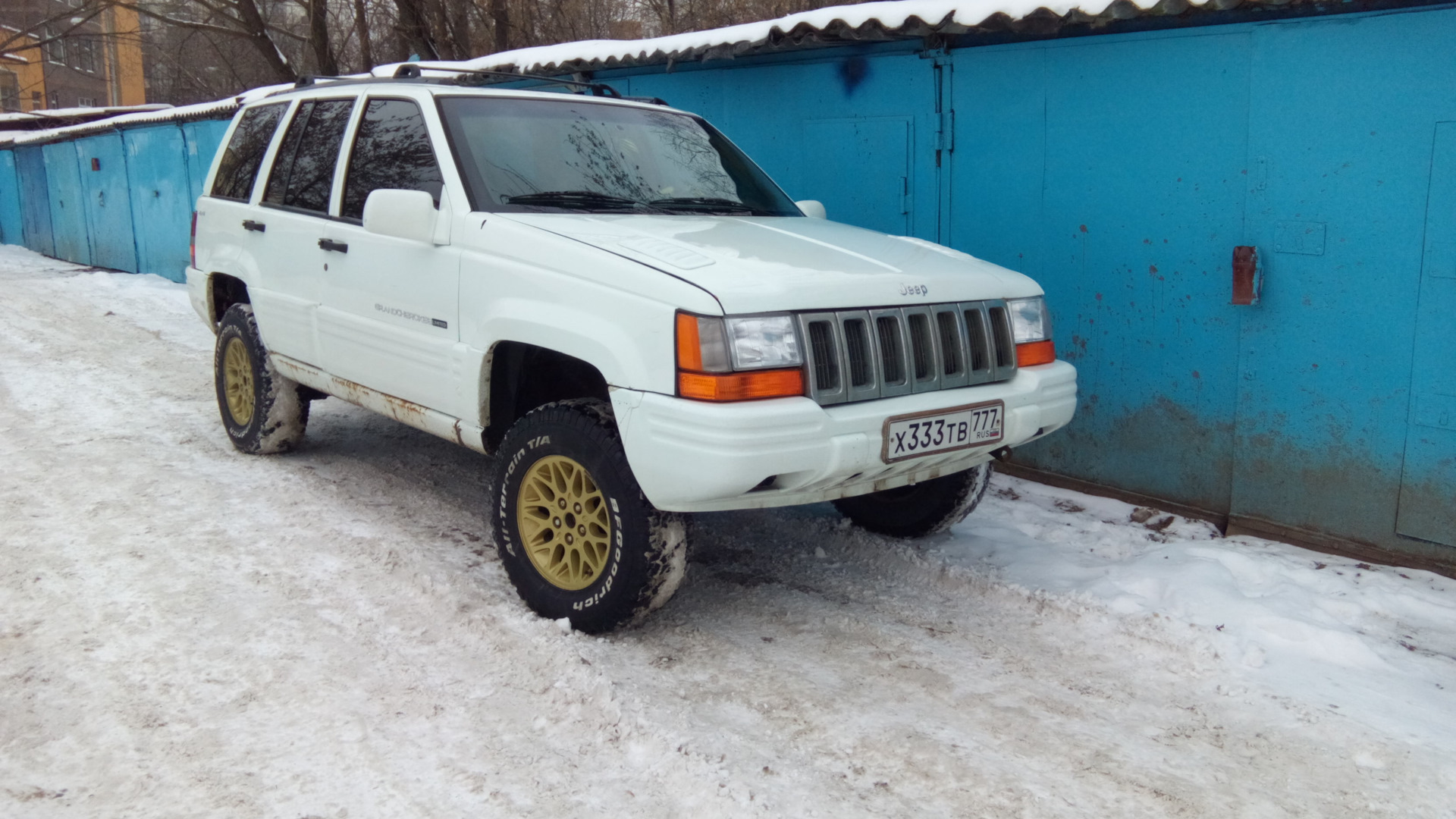 Jeep Grand Cherokee (ZJ) 5.2 бензиновый 1995 | Человек из 90-х на DRIVE2