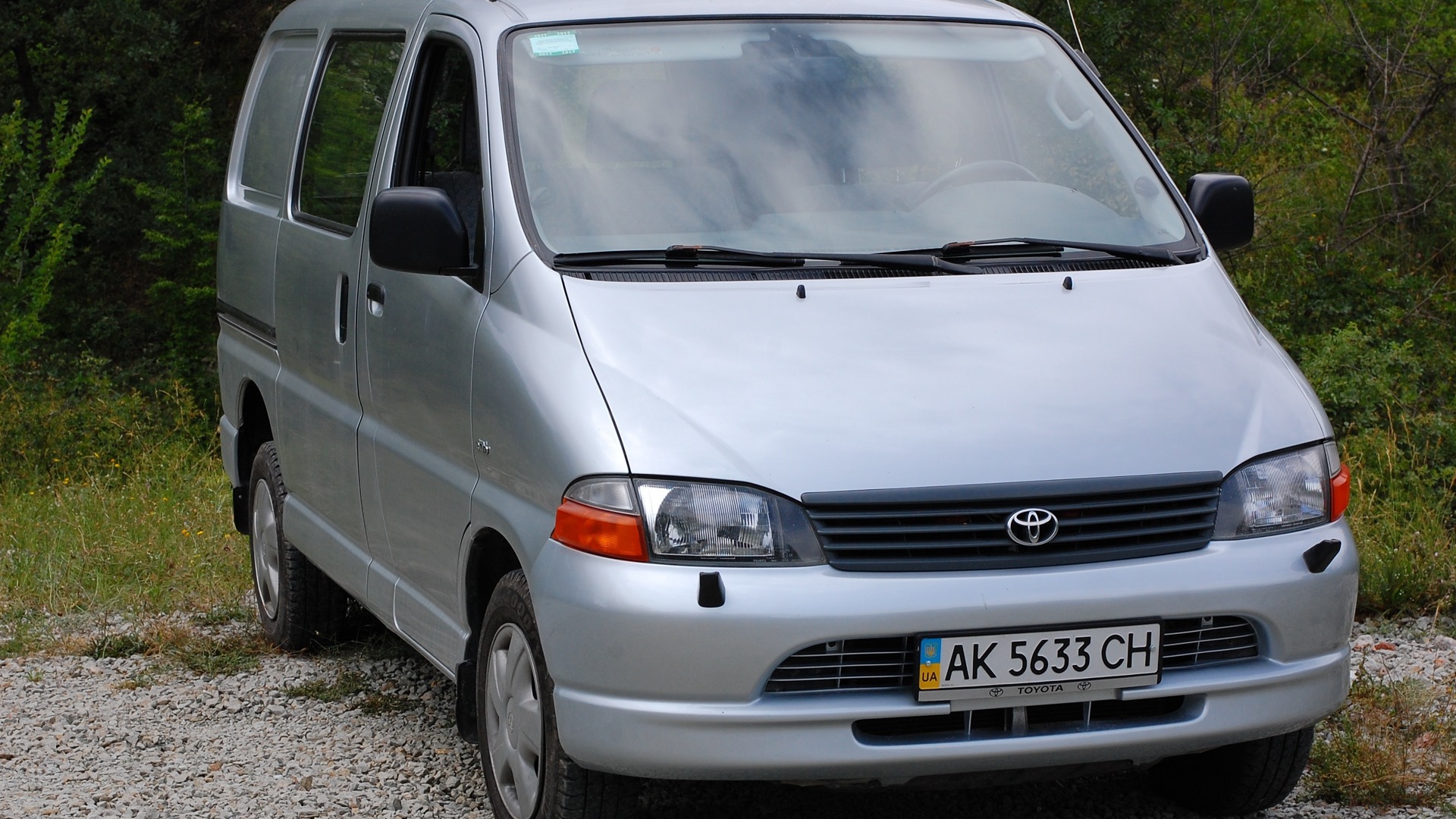 Тойота Хайс 119 кузов. Toyota Hiace Grey. Микроавтобус топик. Джинбей Хайс 2006 года отзывы.