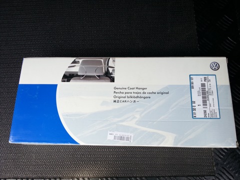 00V061127 Вешалка VAG | Запчасти на DRIVE2